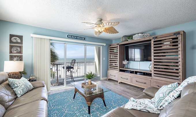 Redington Shores Condo | Gulf Coast Beachfront Paradise