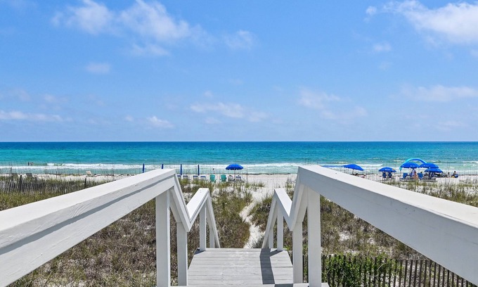 Sunnyside House | Gulf Front Home- Carillon Beach - The White House by Royal Destinations