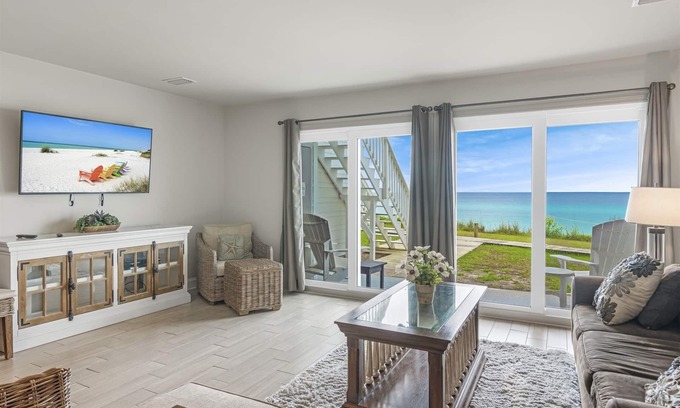 Seacrest Condo | Gulf Front Renovated Ground Floor Condo with Amazing Views - Beach chairs incl.