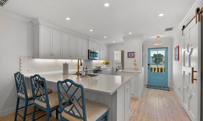 Boca Grande Condo | Gulf living at BG North 55, a spacious 2-bed, 2-bath condo in beautiful Boca Grande