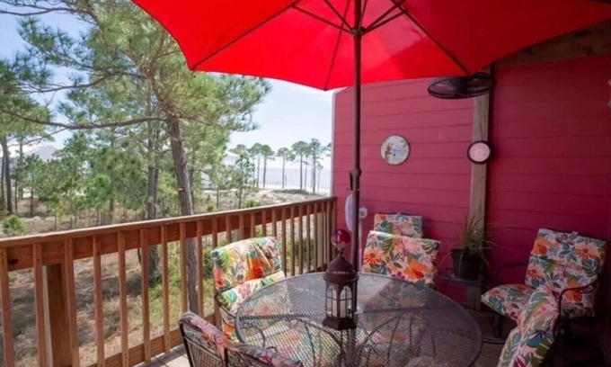 Dauphin Island Condo | Gulf view 2 Bedroom, 2.5 Bath condo on beautiful Dauphin Island.
