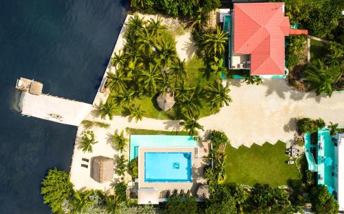 Marathon Hotel | Gulf View Waterfront Resort