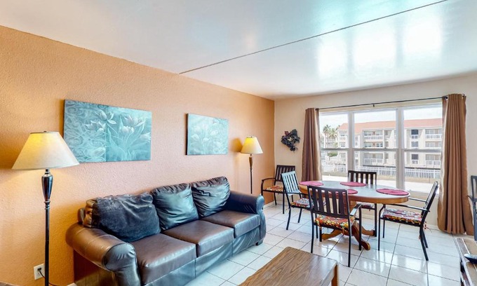 South Padre Island Apartment | Gulfview I #312