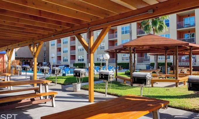 South Padre Island Condo | Gulfview II #410 Luxe