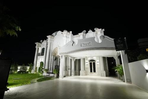 Dhanbad Hotel | GuruBodhiwada Hotel and stay