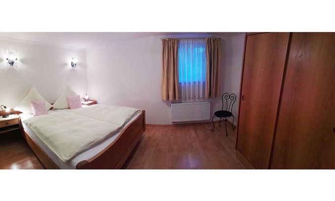 Bad Birnbach Apartment | Gut ausgestattete FeWo mit großem Balkon & Terrasse