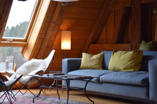 Klosterreichenbach Hotel | Gutshof-Hotel Waldknechtshof