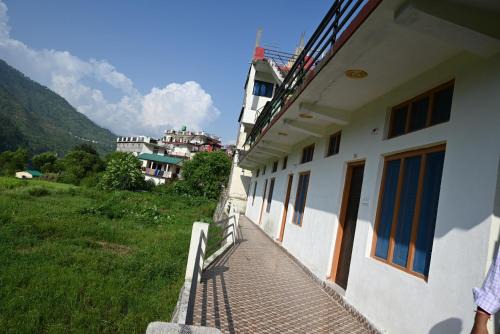 Rajgarhi House | Gyani Home Stay By WB Homes