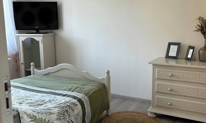Saint-Martin-le-Beau Bed & Breakfast | Hébergement Chez l Habitant