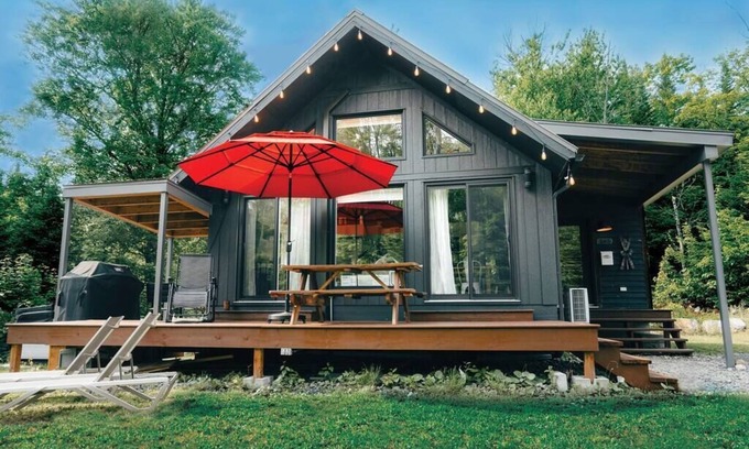 St-Adolphe-d'Howard Ski Chalet | Hôtel à la maison - Le Chalet HÔM