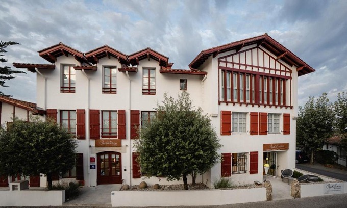 Guethary Hotel | Hôtel Briketenia