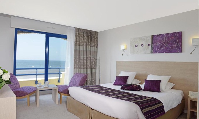 Damgan Hotel | Hôtel De La Plage