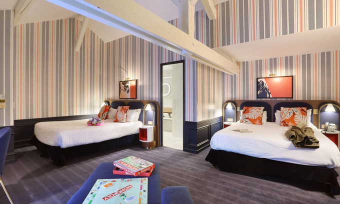 Jossigny Hotel | Hôtel du Cheval Blanc
