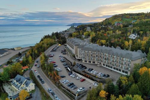 Pointe-au-Pic Hotel | Hôtel et Pavillons Le Petit Manoir du Casino