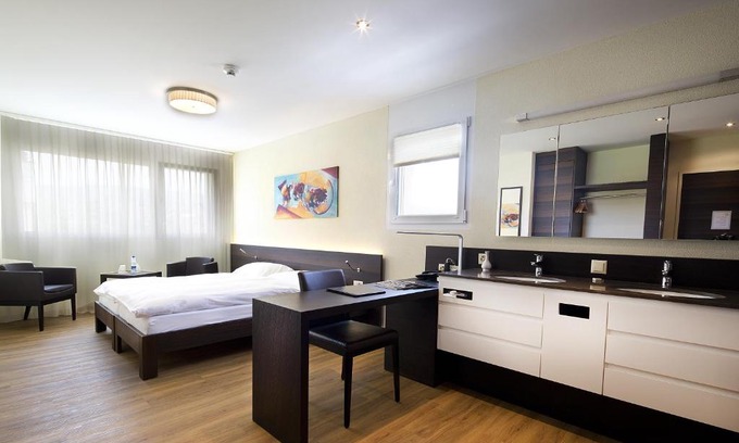Gland Hotel | Hôtel Glanis