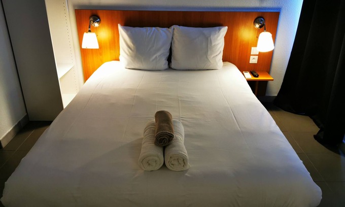 Aubenas Hotel | Hôtel Le Ponson