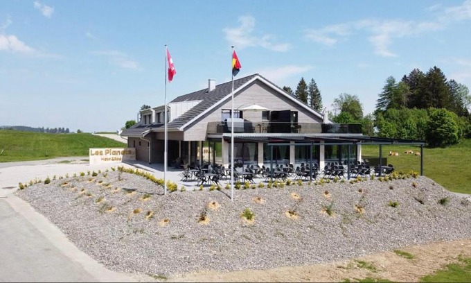 Les Rasses Hotel | Hôtel Restaurant & Spa Les Planets