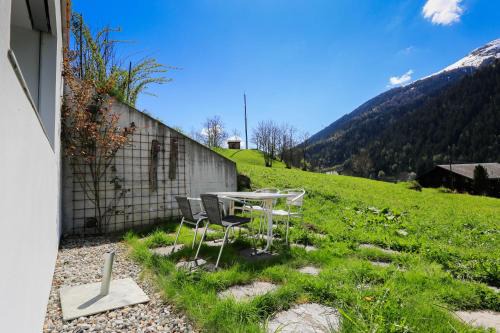 Reckingen Apartment | Hüsmatta (Michael Gschwendtner)