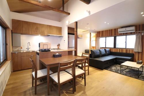 Higashishinsaibashi Villa | H-Shinsaibashi アッシュ心斎橋