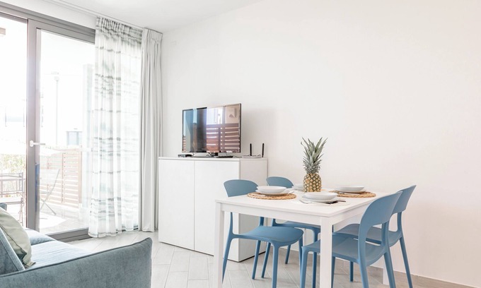 Santo Stefano al Mare Apartment | 𝐇11 [Luxury 3B] - Port - Pool - Jacuzzi