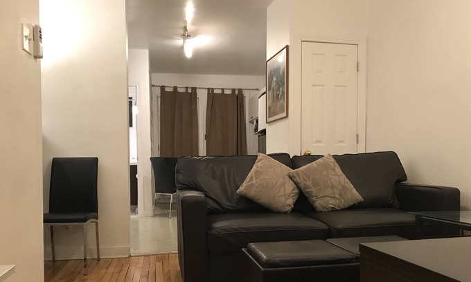 De Lorimier Apartment | H66 - Fully furnished, all inclusive, apartment. Internet, cable