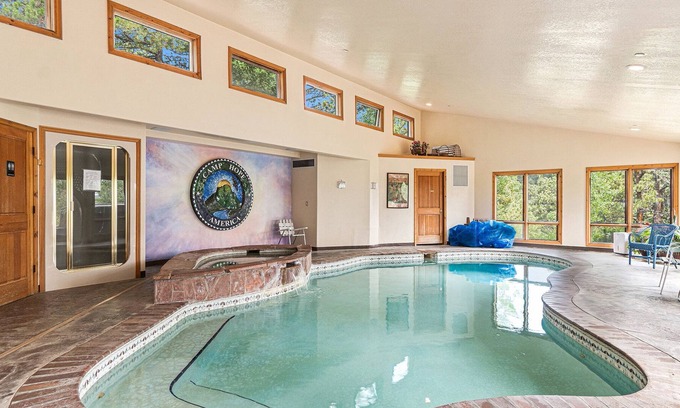 Allenspark House | H7 at Hope Mountain - Beautiful 6-Bedroom Retreat Home at Allenspark Colorado
