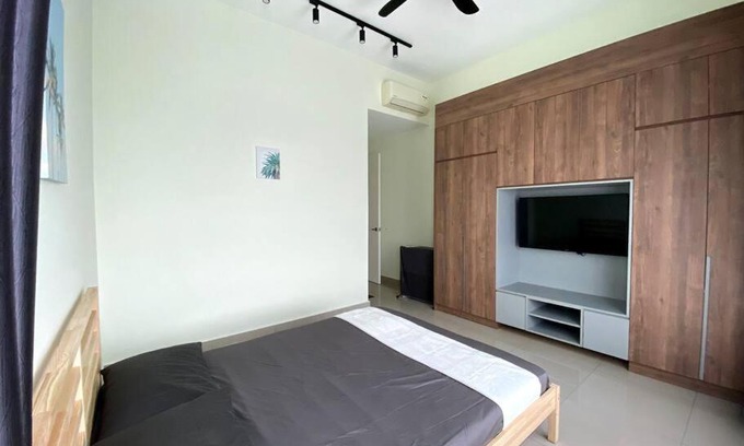 Putrajaya Apartment | Ha-aH⁴ Home@Conezion IOI Resort City,3BR w Balcony