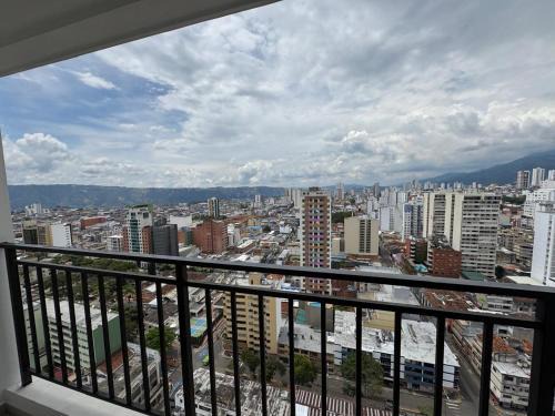 Bucaramanga House | Habitación privada en apartamento compartido