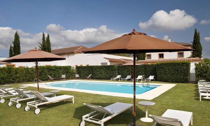 Castellar de la Frontera Hotel | Hacienda El Alcornocal