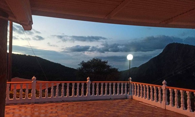 Tibacuy Cabin | Hacienda El Bosque Alojamiento Campestre