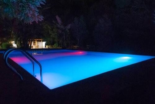 Yerbas Buenas House | Hacienda en parral con piscinas, Jacuzzi y Más