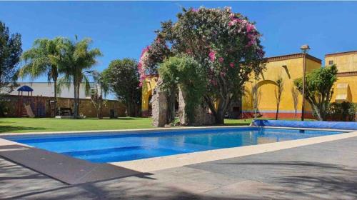 Leon House | Hacienda Osos