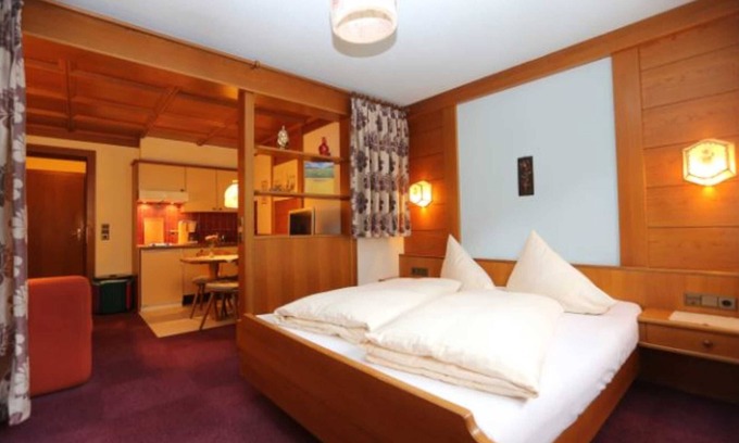 Nesselwaengle Apartment | Hahnenkamm E - Landgasthof Schuster