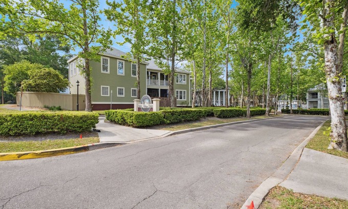 Haile Plantation Apartment | Haile Yeah! 1BR 1BA Guest Suite in Haile Village