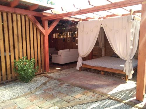 Kisapati Villa | Hajni Vendégház