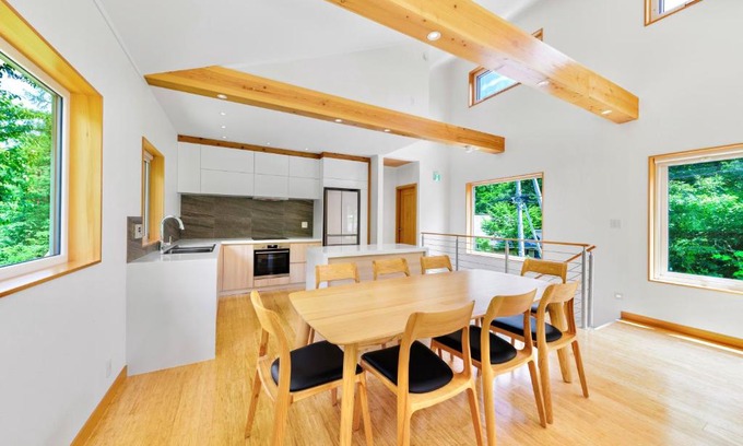 Hokujo Ski Chalet | Hakuba Views