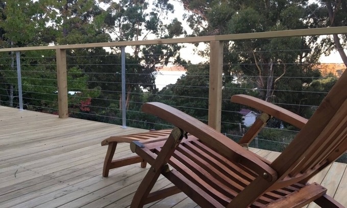 St Helens House | Halcyon Days - A comfortable, quiet and well equipped based to explore or relax