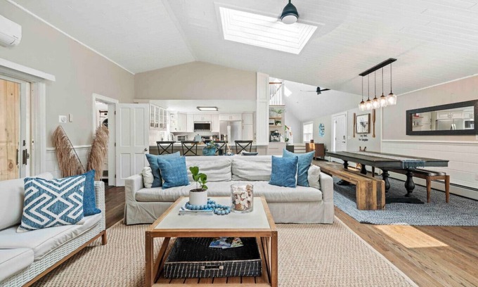 Moultonborough House | Hale Pau Hana with Hot tub