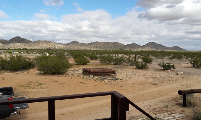 Maricopa House | Haley Hills Hideaway in the Sonoran desert with direct access to public lands