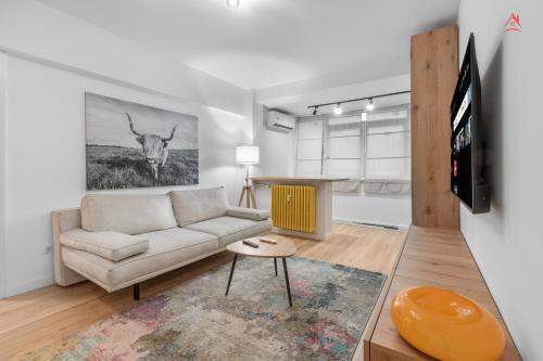 Sector 3 Apartment | HALFOFME Properties