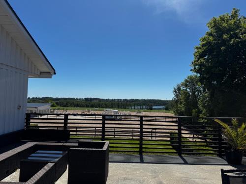 Laholm Apartment | Hallands Equestrian Lägenhet