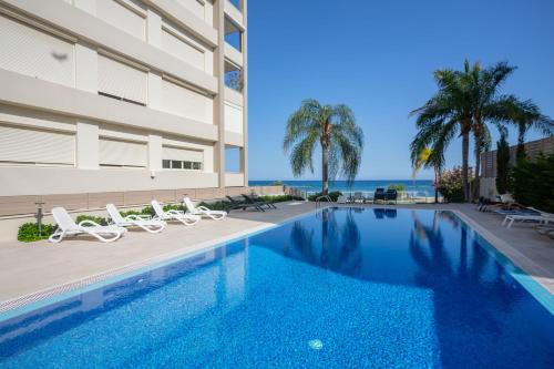 Historical Center Apartment | Hallmark Beach by TrulyCyprus