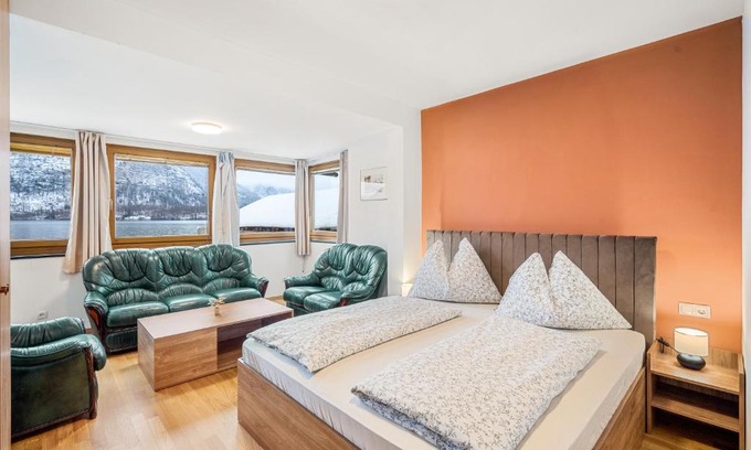 Hallstatt House | Hallstatt Lakeside Top 2 - Zimmer mit Gartenzugang