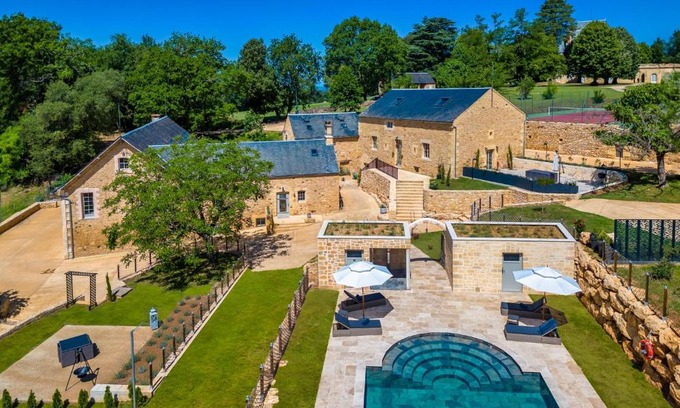 Domme Villa | Hameau du Château de Giverzac, gîtes luxueuses