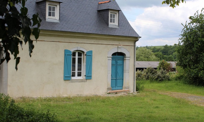 Bernac-Dessus Cottage | hamlet house of Judgment