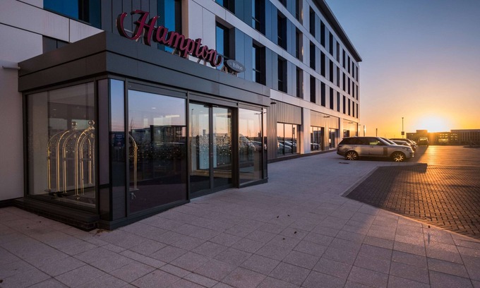 Dyce Hotel | Hampton by Hilton Aberdeen Airport
