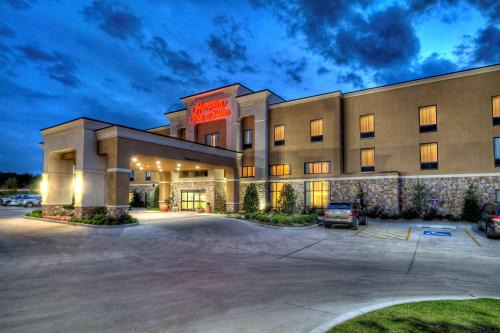 Ada Hotel | Hampton Inn and Suites Ada