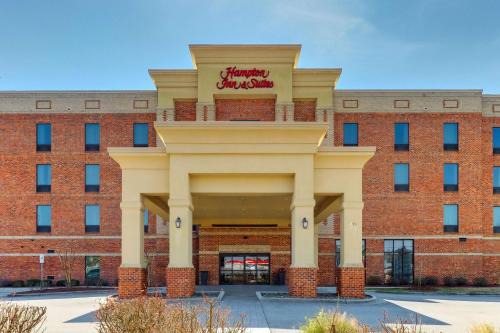 Swansboro Hotel | Hampton Inn and Suites Swansboro Near Camp Lejeune