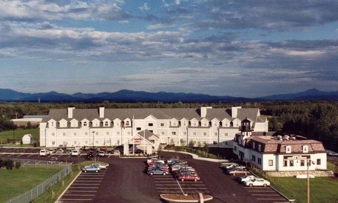 Burlington Hotel | Hampton Inn Colchester