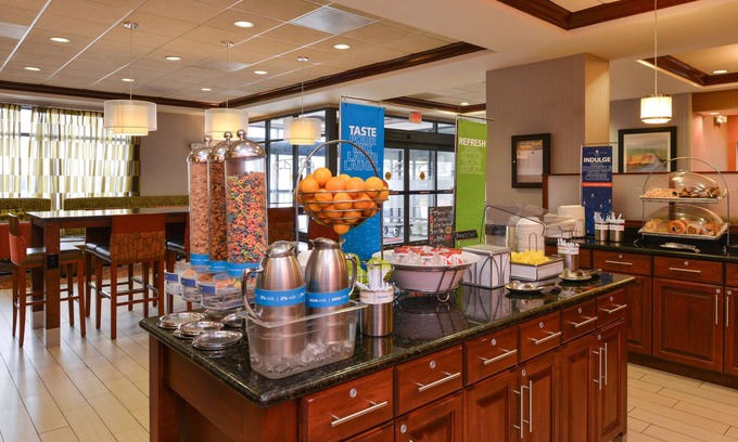 College Park Hotel | Hampton Inn College Park
